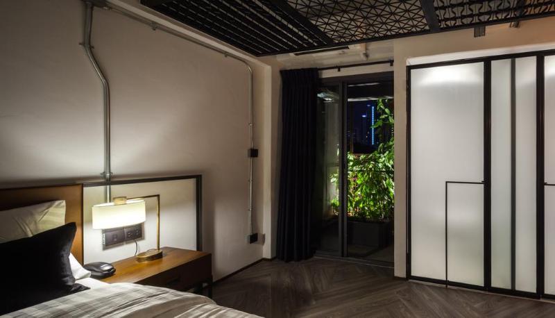 Ir-On Hotel Бангкок Экстерьер фото
